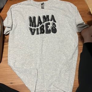 Womens large screen print tee.